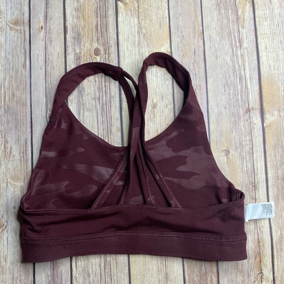 Old Navy Maroon Camo Sports Bra - Picture 4 of 6